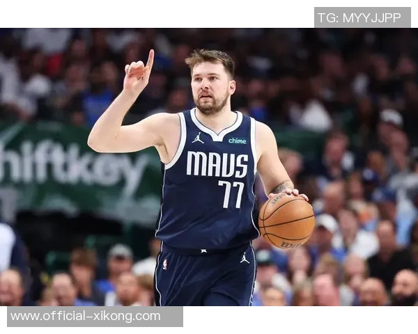 东契奇迎来职业生涯第八季洛杉矶新篇章定妆照曝光