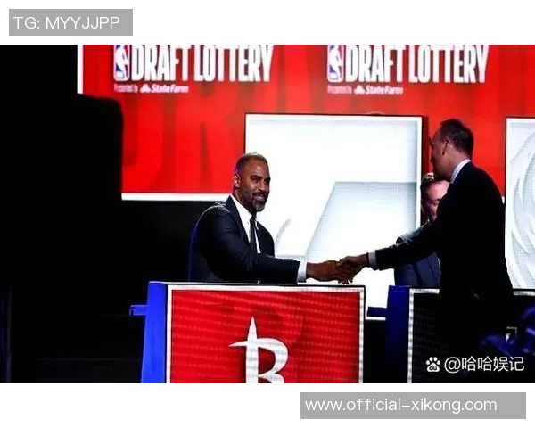 克尼佩尔反思年轻球员沟通不足未来需加强场上配合避免失误