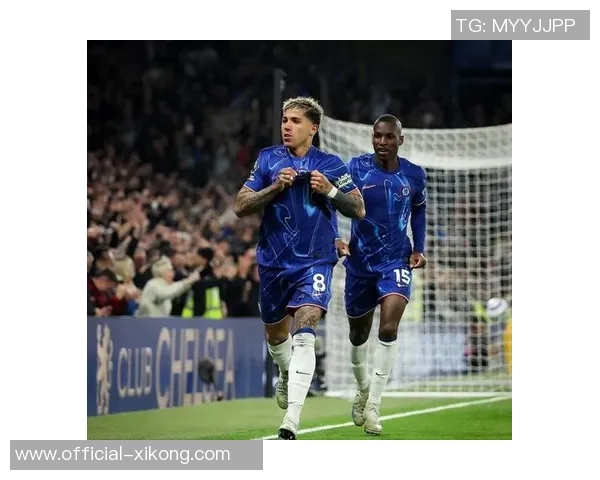 英媒称皇马巴黎关注切尔西凯塞多交易难度大