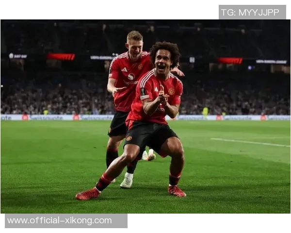 英媒报道西汉姆冬窗欲租齐尔克泽曼联态度坚决不愿放人