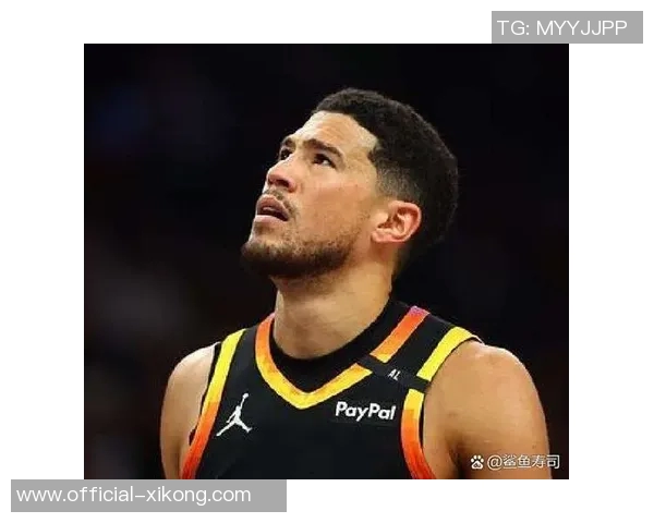 狄龙表现抢眼18投7中砍下18分布克出手数的两倍展现实力 狄龙表现抢眼18投7中砍下18分布克出手数的两倍展现实力