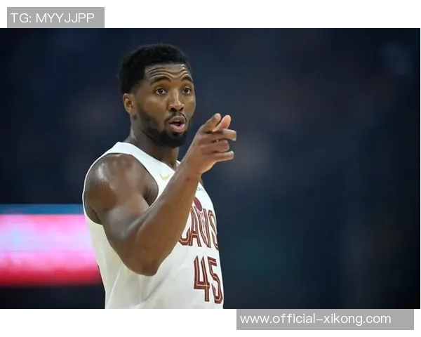 米切尔三分超越欧文升至骑士队史第五位老詹乐福依旧领跑前二 米切尔三分超越欧文升至骑士队史第五位老詹乐福依旧领跑前二