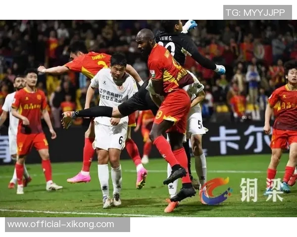 中甲联赛精彩瞬间姆本扎单刀破门助辽宁铁人领先对手